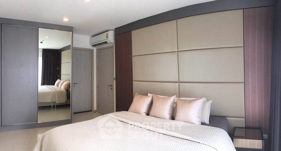 For sale 2 bedrooms condo in Khlong Toei, Bangkok
