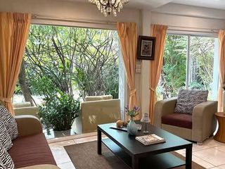Casa en venta de 4 habitaciones en Saphan Sung, Bangkok