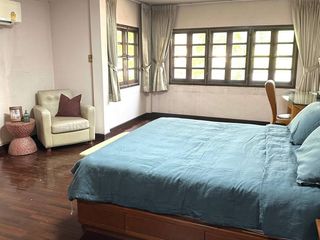 Casa en venta de 4 habitaciones en Saphan Sung, Bangkok