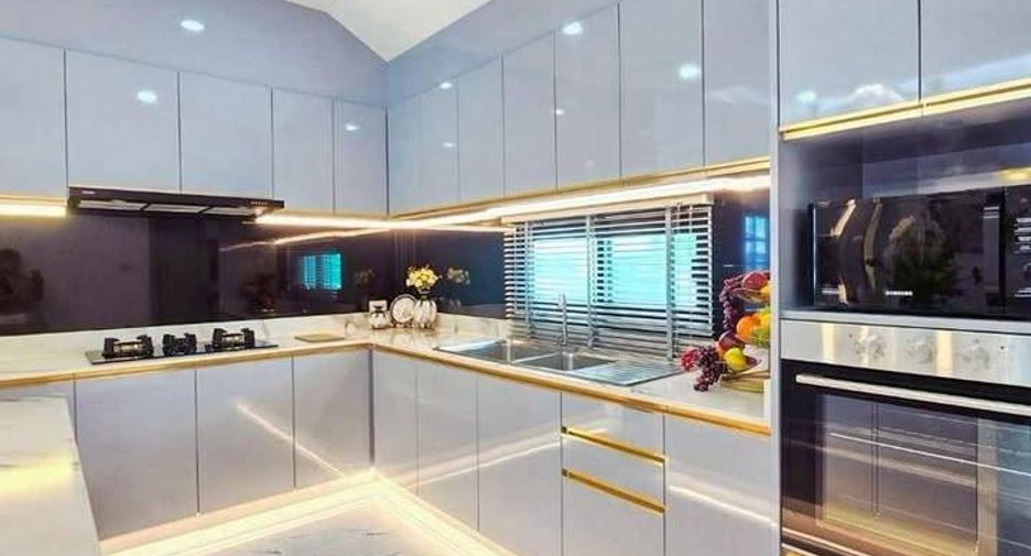 ขาย 5 ห้องนอน บ้านเดี่ยว ใน บางละมุง, ชลบุรี