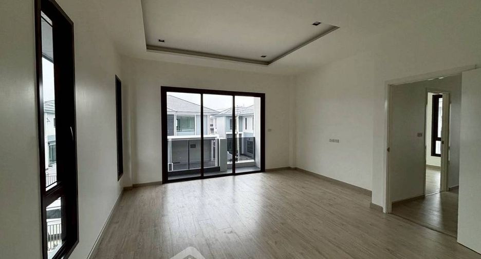Haus zum Kauf mit 4 Zimmer in East Pattaya, Pattaya