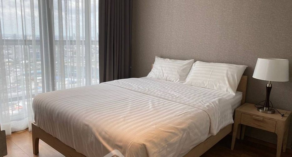 For sale 2 bedrooms condo in Khlong Toei, Bangkok