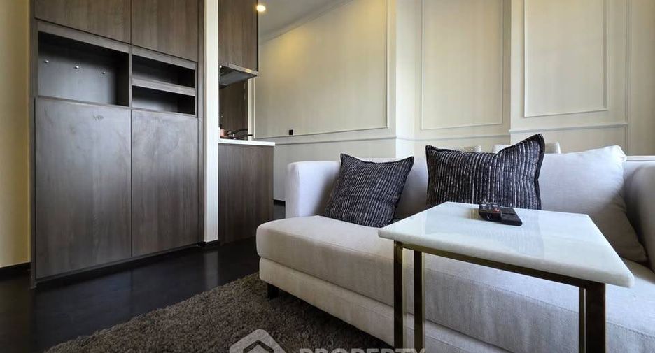 For sale 2 bedrooms condo in Watthana, Bangkok