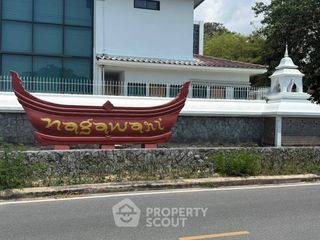 Villa zur Miete und zum Kauf mit 3 Zimmer in Jomtien, Pattaya