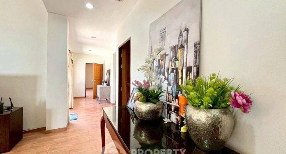 À louer et à vendre 4 chambres villa à South Pattaya, Pattaya