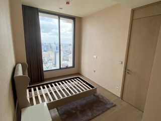 For sale 2 bedrooms condo in Watthana, Bangkok