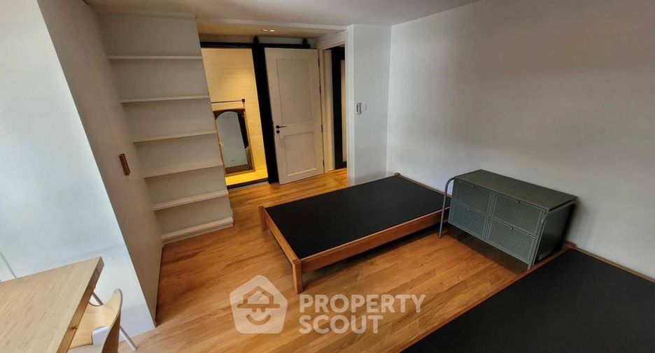 For sale 2 bedrooms condo in Watthana, Bangkok