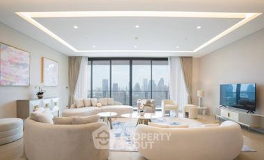 For rent そして for sale 5 ベッドルーム apartment in Pathum Wan, Bangkok