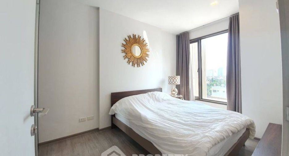 For sale 1 bed condo in Khlong San, Bangkok