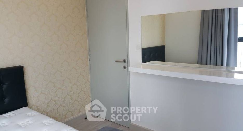For sale 2 bedrooms condo in Huai Khwang, Bangkok