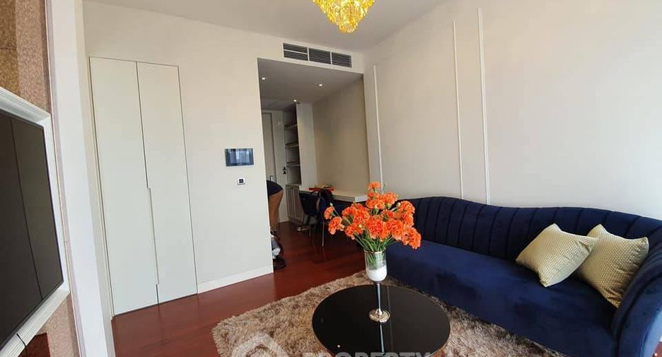 For sale 1 bed condo in Watthana, Bangkok