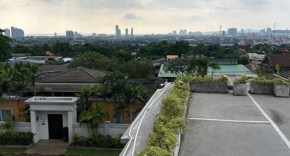 For rent and for sale 5 bedrooms villa in Bang Lamung, Chonburi
