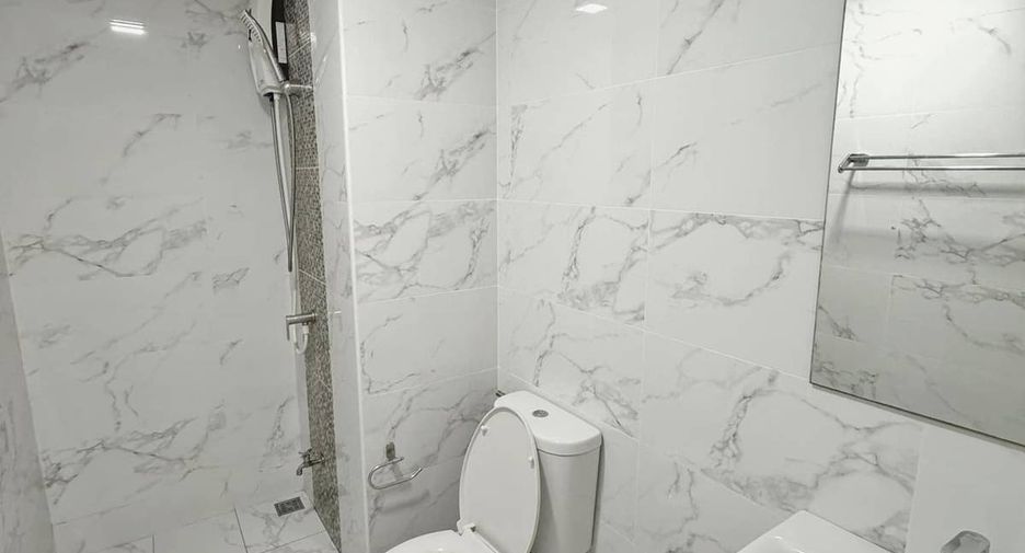 For sale 2 bedrooms condo in Chatuchak, Bangkok
