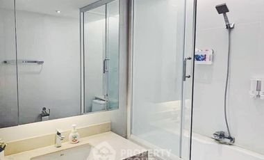 Продажа 1 кровать кондо в Кхлонг Тоеи, Бангкок