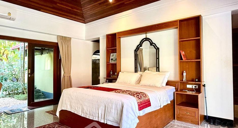Haus zum Kauf mit 4 Zimmer in Sattahip, Chonburi
