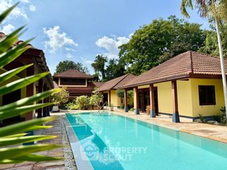 Haus zum Kauf mit 4 Zimmer in Bang Saray, Pattaya