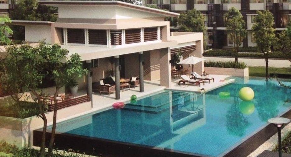 For sale 3 bedrooms townhouse in Bueng Kum, Bangkok