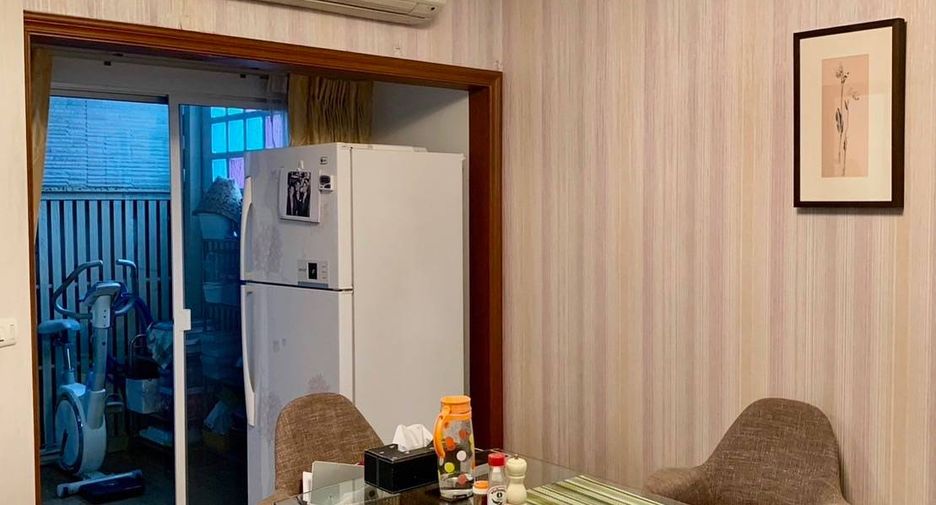 For sale 3 bedrooms townhouse in Bueng Kum, Bangkok