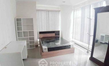 Продажа 1 кровать кондо в Ратчатхещи, Бангкок