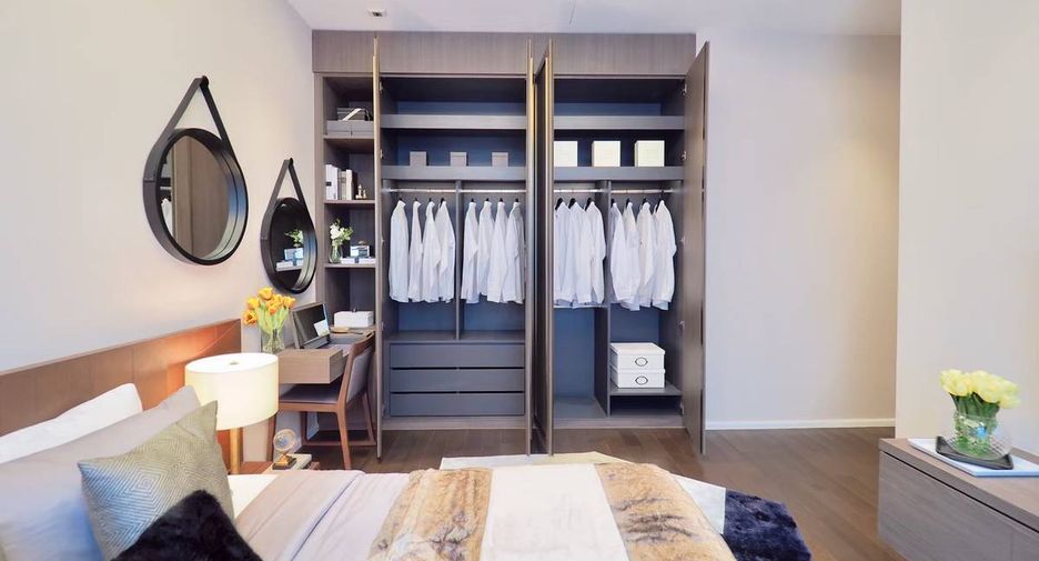 For sale 2 bedrooms condo in Khlong Toei, Bangkok