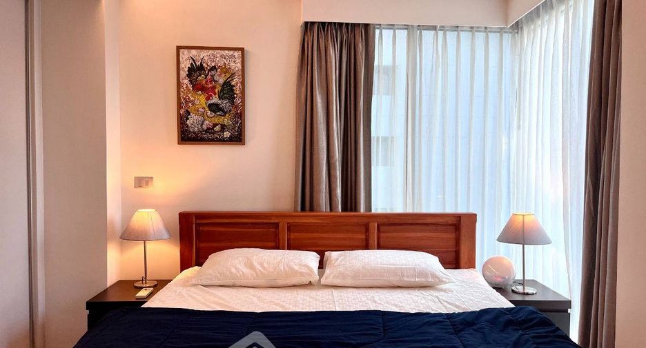 For sale 2 bedrooms condo in Watthana, Bangkok