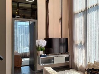 À louer et à vendre 2 chambres condo à Ratchathewi, Bangkok