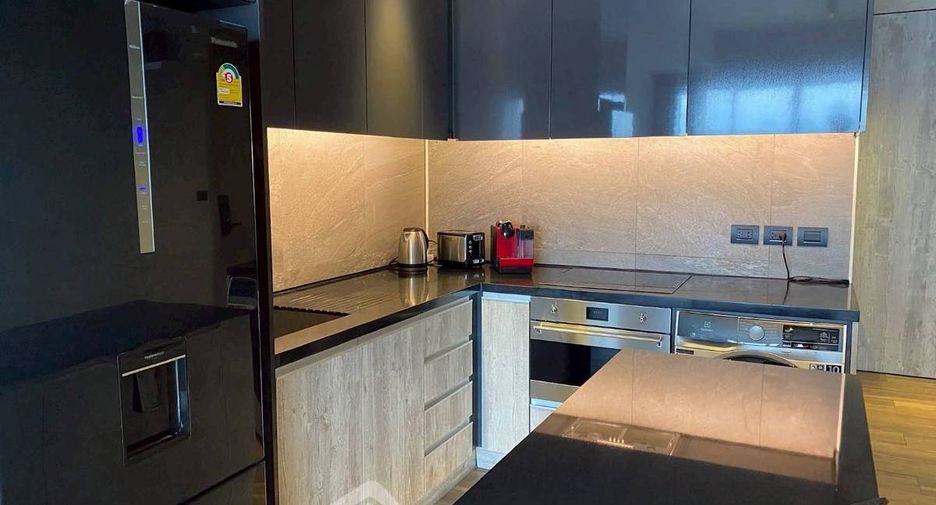 For rent and for sale 2 bedrooms condo in Watthana, Bangkok
