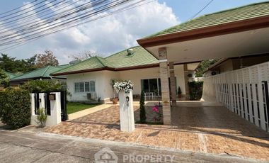 Villa zur Miete und zum Kauf mit 3 Zimmer in East Pattaya, Pattaya