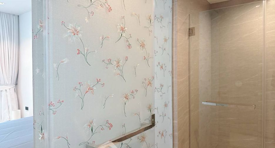 For rent and for sale 2 bedrooms condo in Khlong San, Bangkok