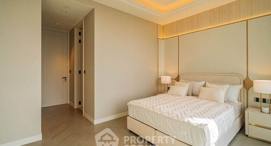 For sale 3 bedrooms condo in Pathum Wan, Bangkok