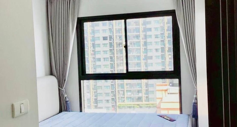 For sale 2 bedrooms condo in Bang Phlat, Bangkok