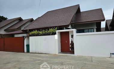 À louer et à vendre 2 chambres villa à Huay Yai, Pattaya