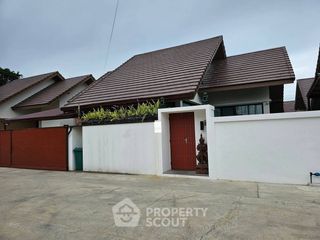 For rent そして for sale 2 ベッドルーム villa in Bang Lamung, Chonburi