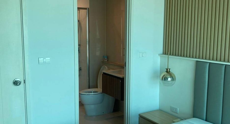 For sale 1 bed condo in Yan Nawa, Bangkok