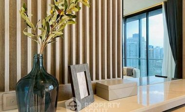 For sale 1 bed condo in Khlong Toei, Bangkok