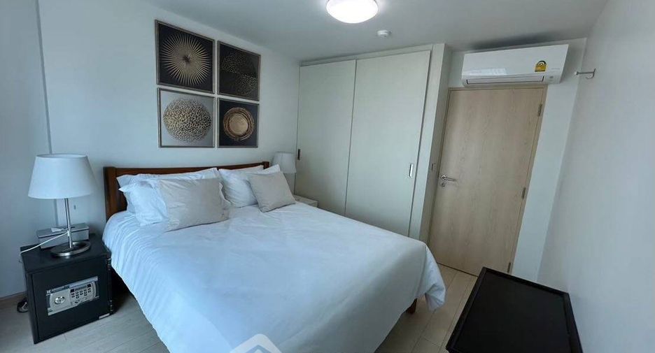 For rent and for sale 4 bedrooms condo in Sathon, Bangkok