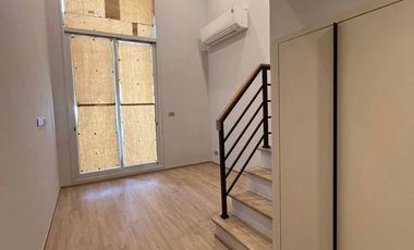 Condo en venta de 2 habitaciones en Bang Rak, Bangkok