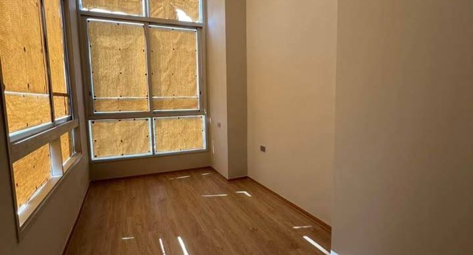 À vendre 2 chambres condo à Bang Rak, Bangkok