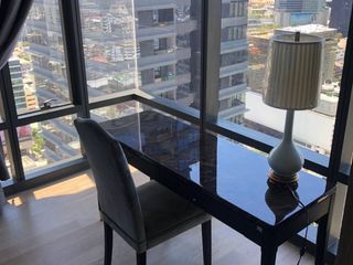 出售 1 卧室 公寓 在 Bang Rak, 曼谷