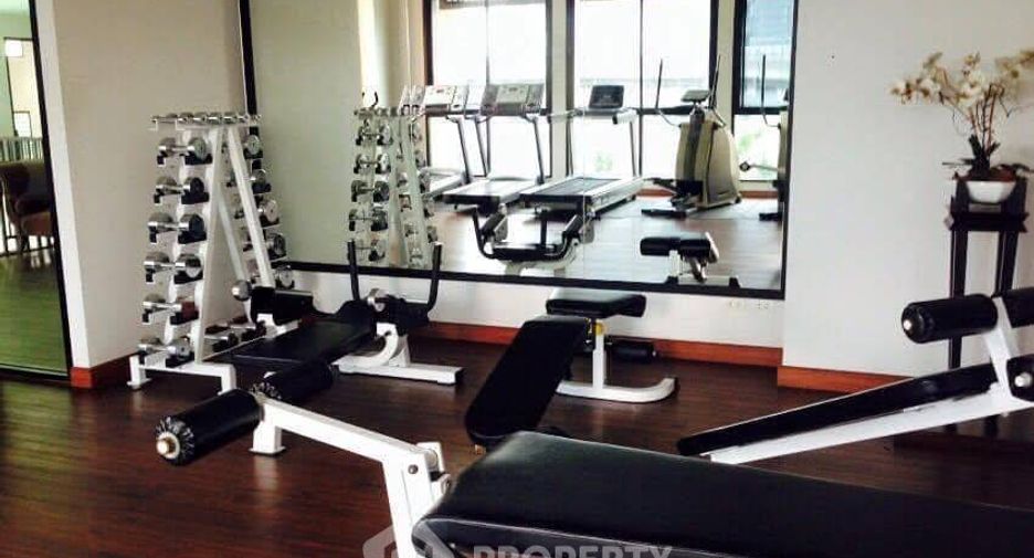 For sale 1 bed condo in Watthana, Bangkok