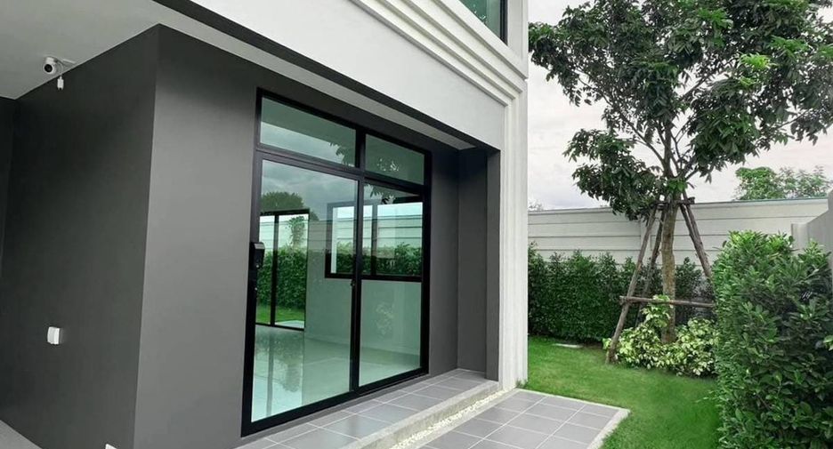 For sale 4 bedrooms condo in Sai Mai, Bangkok