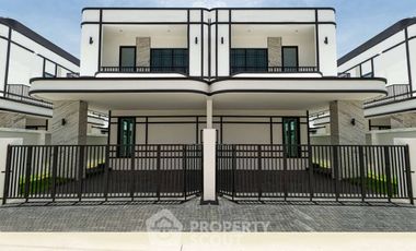 For sale 3 bedrooms condo in Bang Lamung, Chonburi
