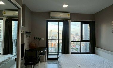 For sale 1 Beds condo in Huai Khwang, Bangkok