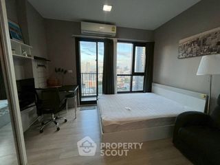 Продажа 1 кровать кондо в Хуаи Кхщанг, Бангкок