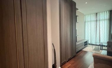 For sale 2 bedrooms condo in Khlong Toei, Bangkok