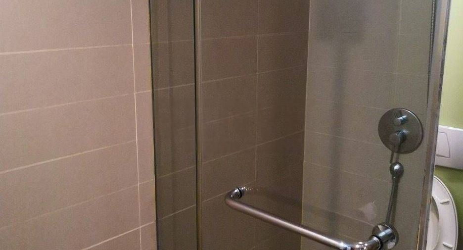 For rent and for sale 1 bed condo in Khlong Toei, Bangkok