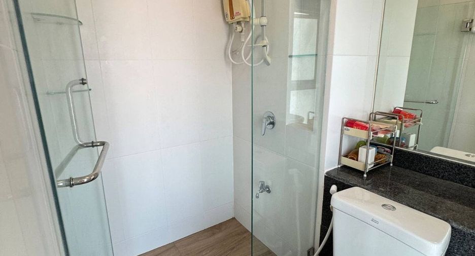 For sale 2 bedrooms condo in Thon Buri, Bangkok
