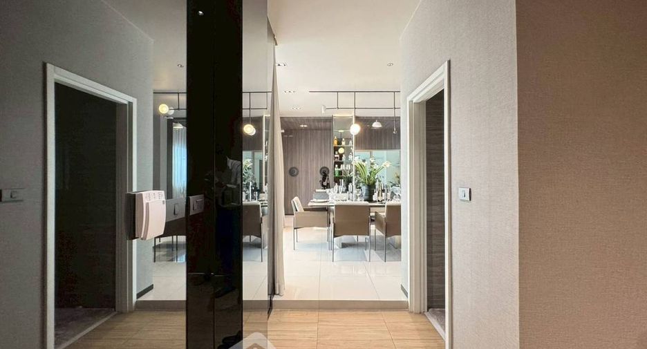 Haus zur Miete und zum Kauf mit 4 Zimmer in Bang Kapi, Bangkok