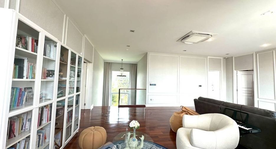 Haus zur Miete und zum Kauf mit 4 Zimmer in Prawet, Bangkok