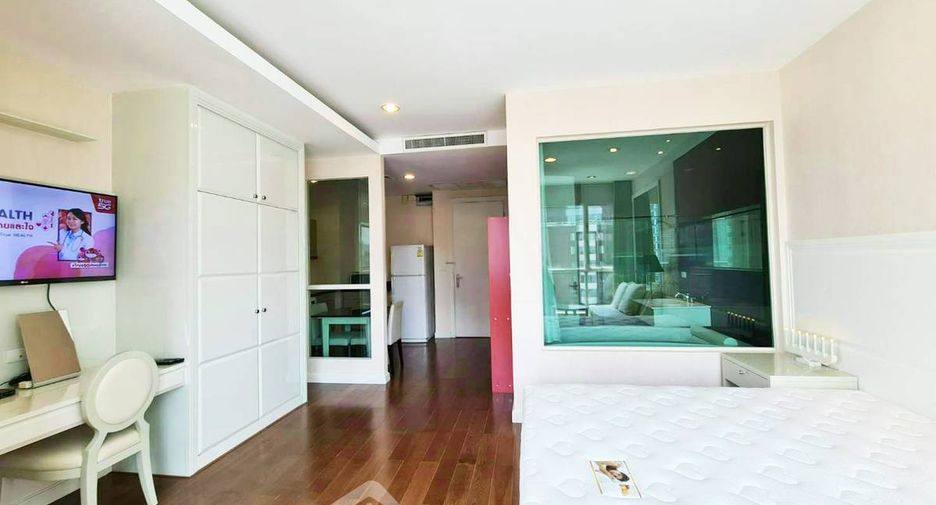 Wohnung zur Miete und zum Kauf mit 1 Zimmer in Pathum Wan, Bangkok